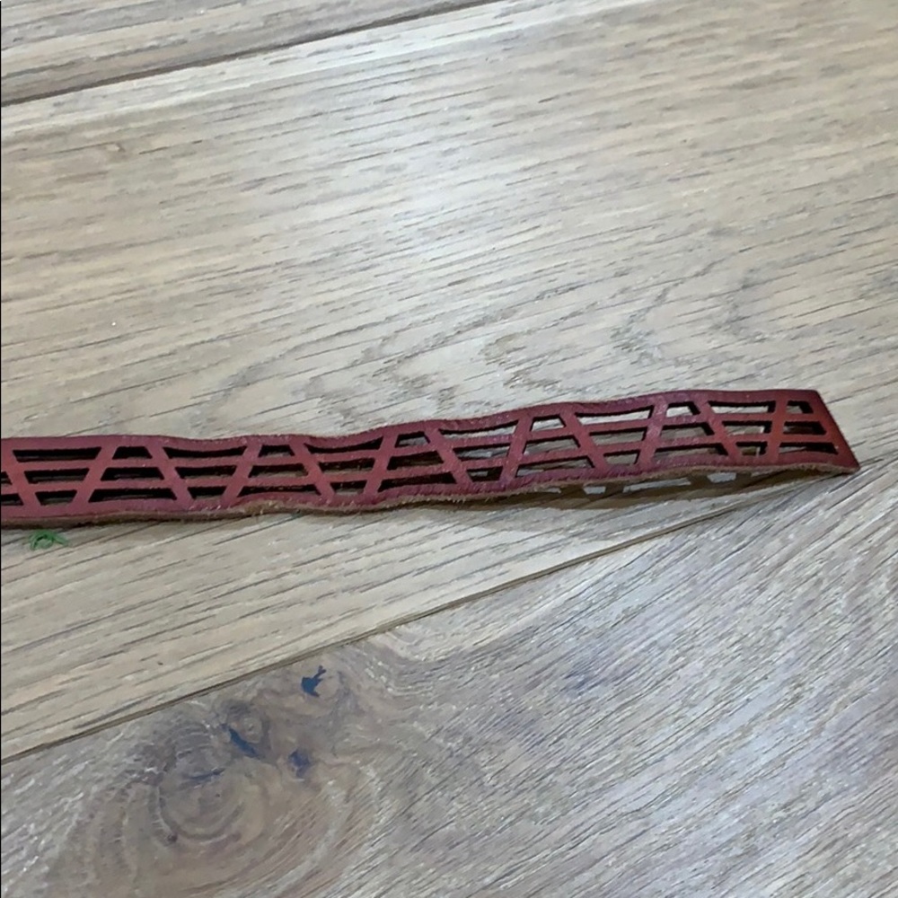 Anthropologie Bohemian Red Leather Belt Adjustable - Picture 3 of 4